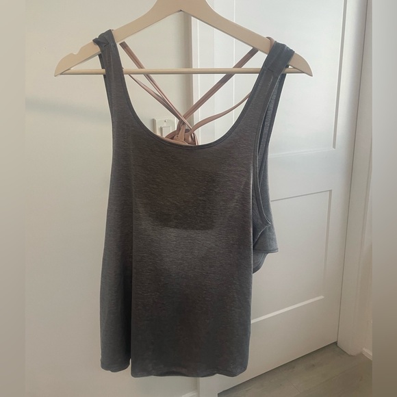 Lululemon Tank w/ Sports Bra - Picture 1 of 3